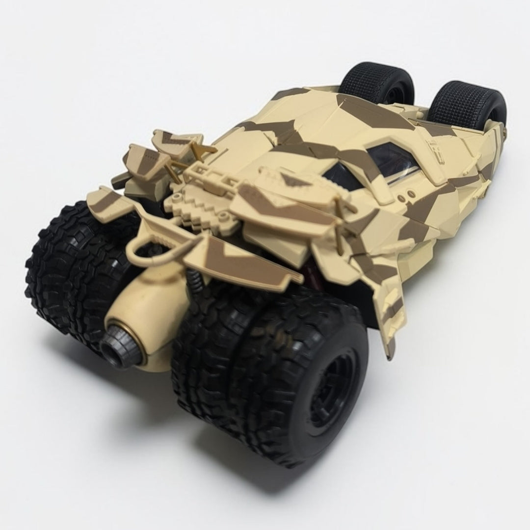 Batimóvil Tumbler Camo Escala 1:24 | Batman The Dark Knight Camuflado Modelo de Colección