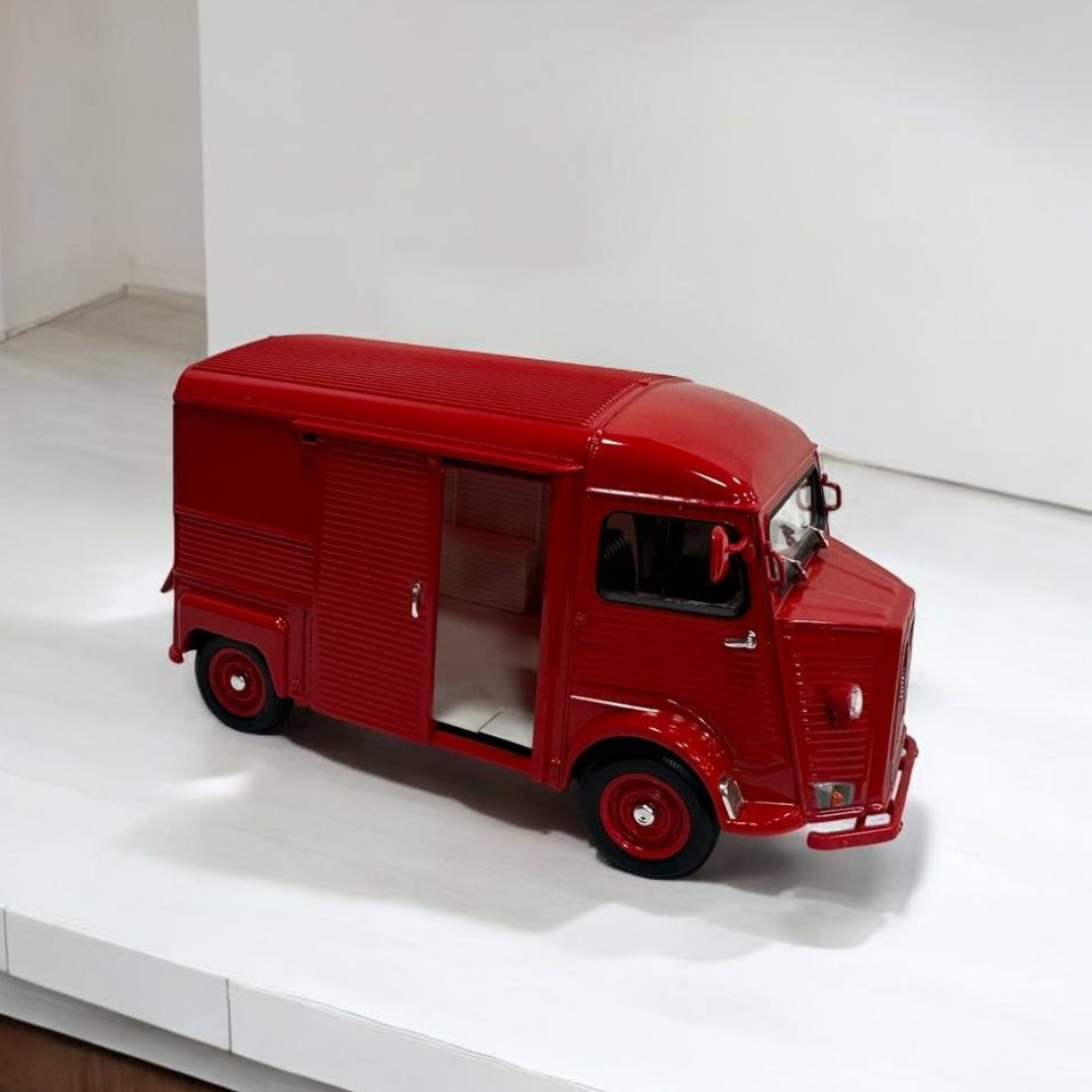 Citroën Type H 1:24 – Modelo a Escala – Diseño Clásico y Detalles Nostálgicos