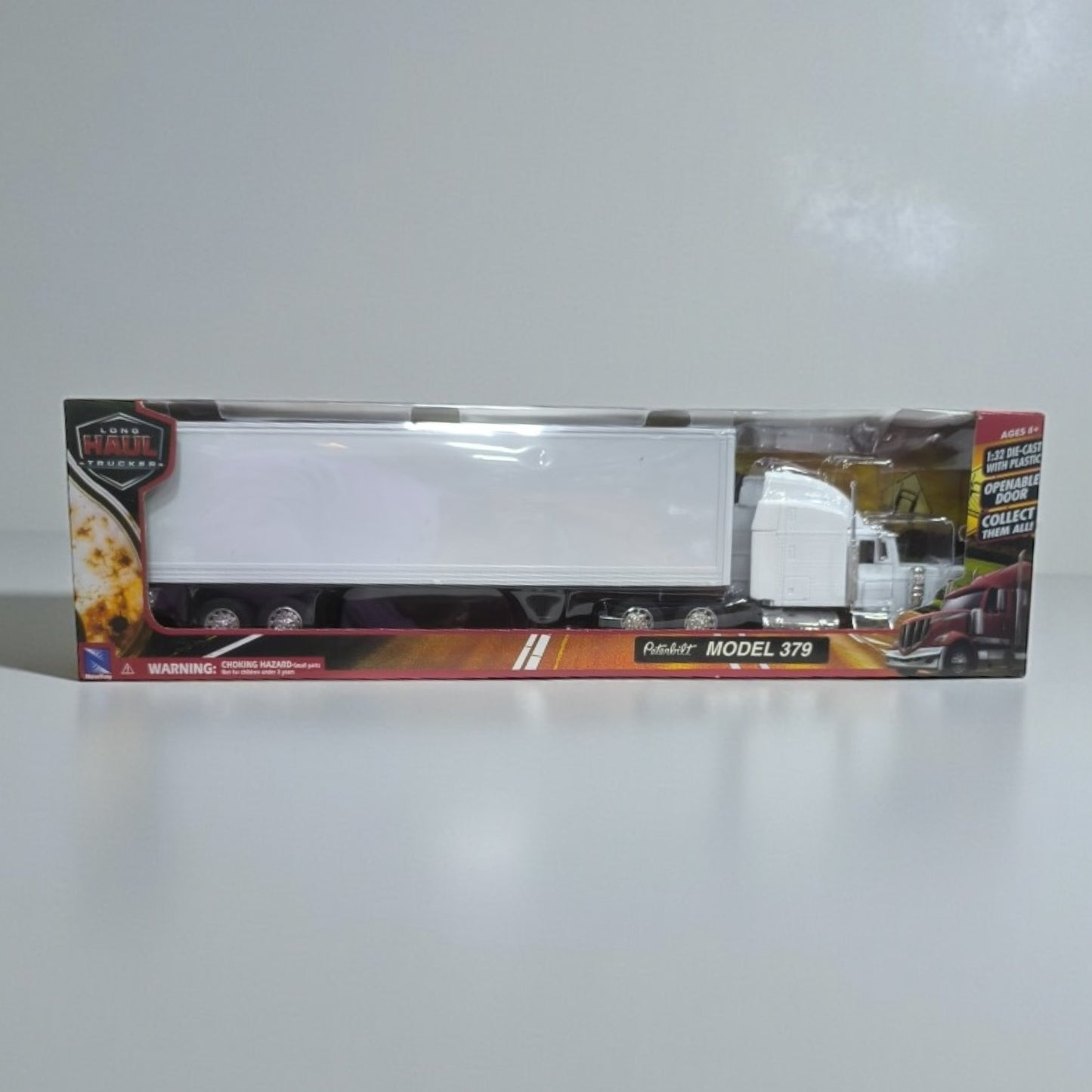 Peterbilt Model 379 Escala 1:32 – Tractocamión Clásico de Colección