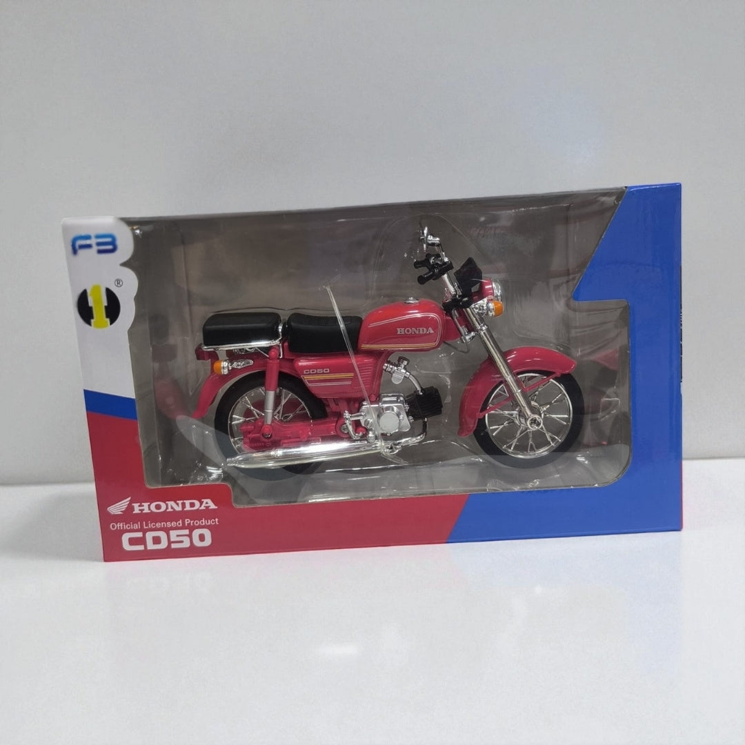 Honda CD 50 Roja 1:10 – Clásica, Detallada y de Estilo Retro