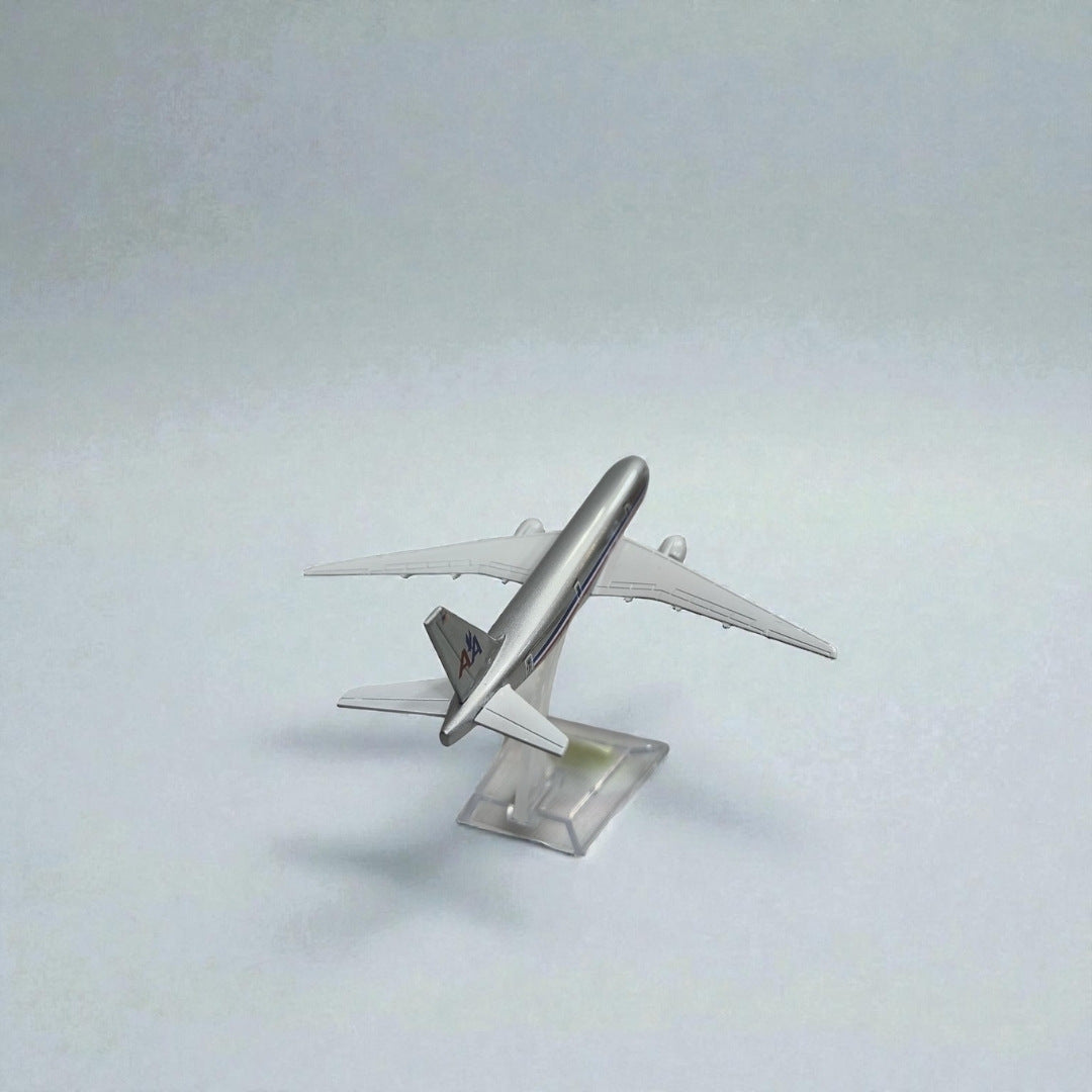Avión American Airlines 1:400 – Modelo de Colección | Icono de la Aviación Comercial