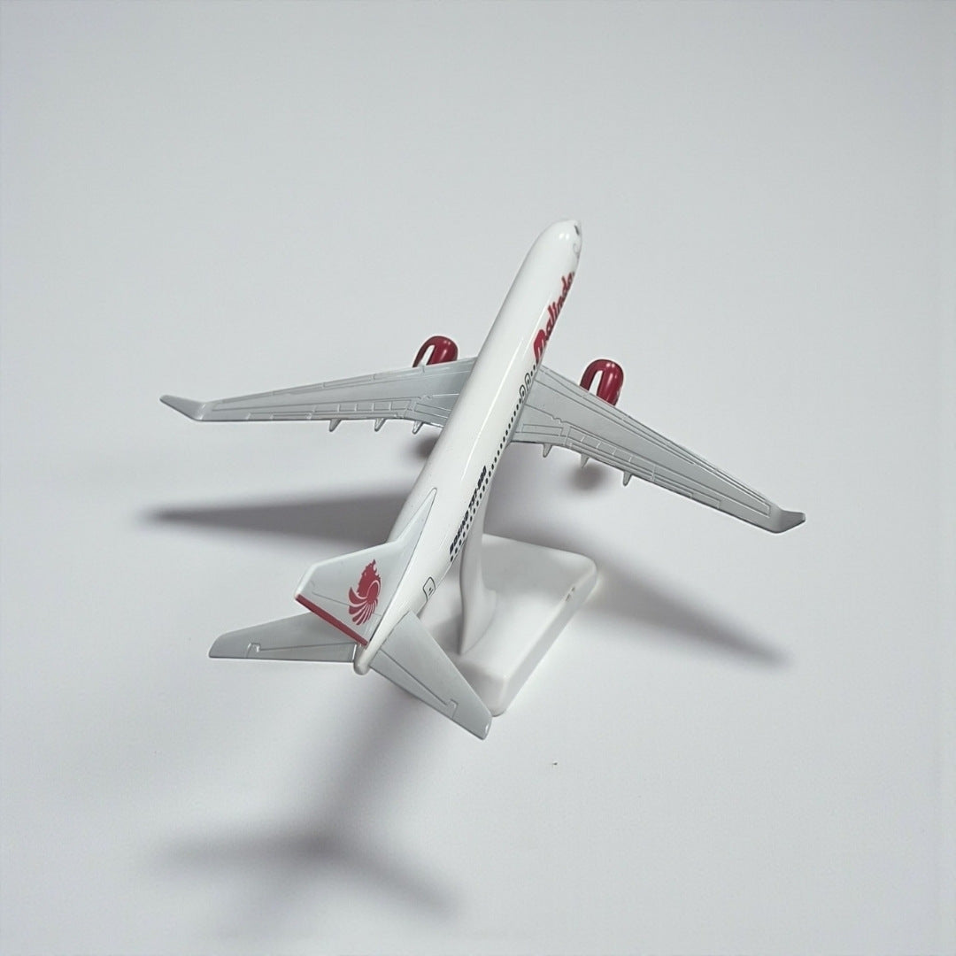 Avión Malindo Air 1:350 – Modelo de Colección | Aeronave Comercial para Exhibición