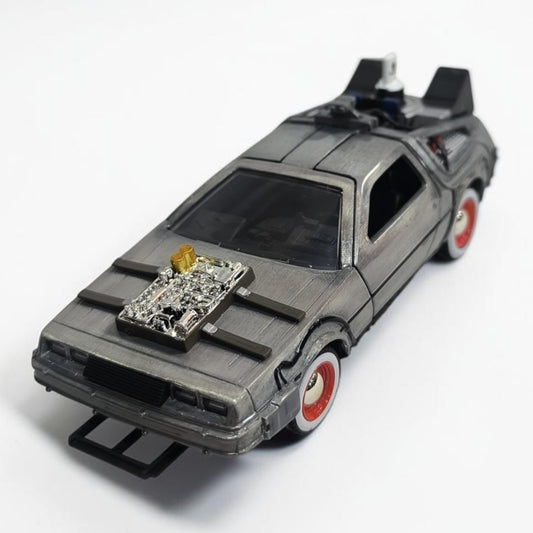 Time Machine Volver al Futuro 3 1:32 Jada | DeLorean de Colección