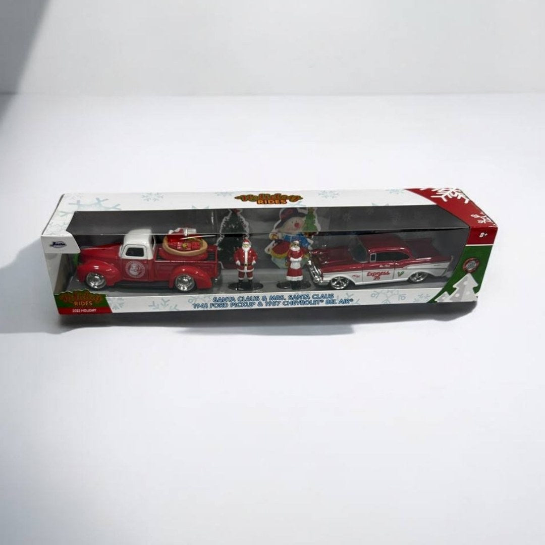 Set de Colección Navideña: 1941 Ford Pickup y 1957 Chevrolet Bel Air a Escala