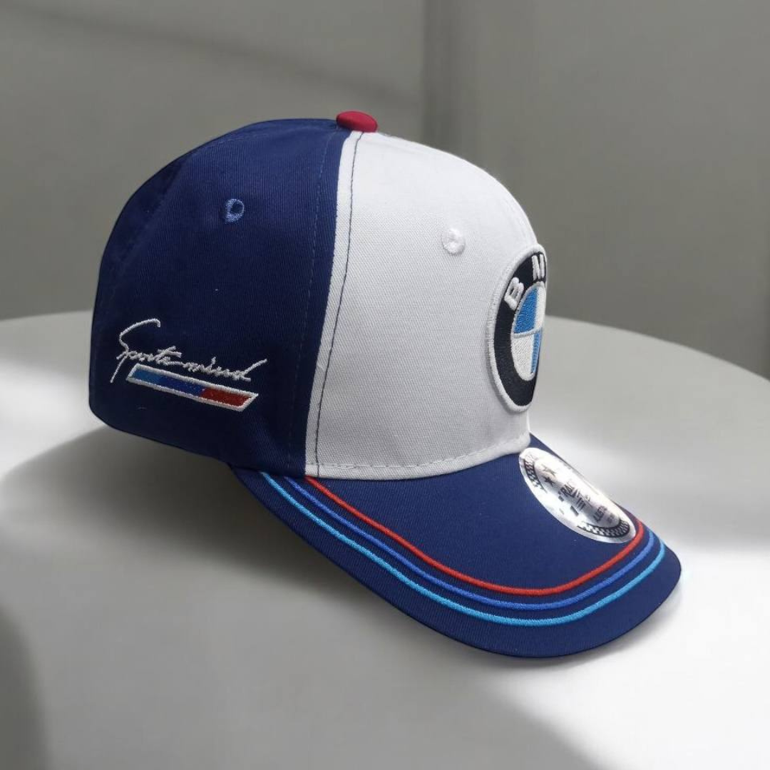 Gorra BMW Azul y Blanco – Estilo Deportivo y Elegancia Motorsport