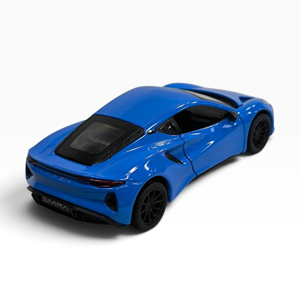 Lotus Emira 1:32 Azul