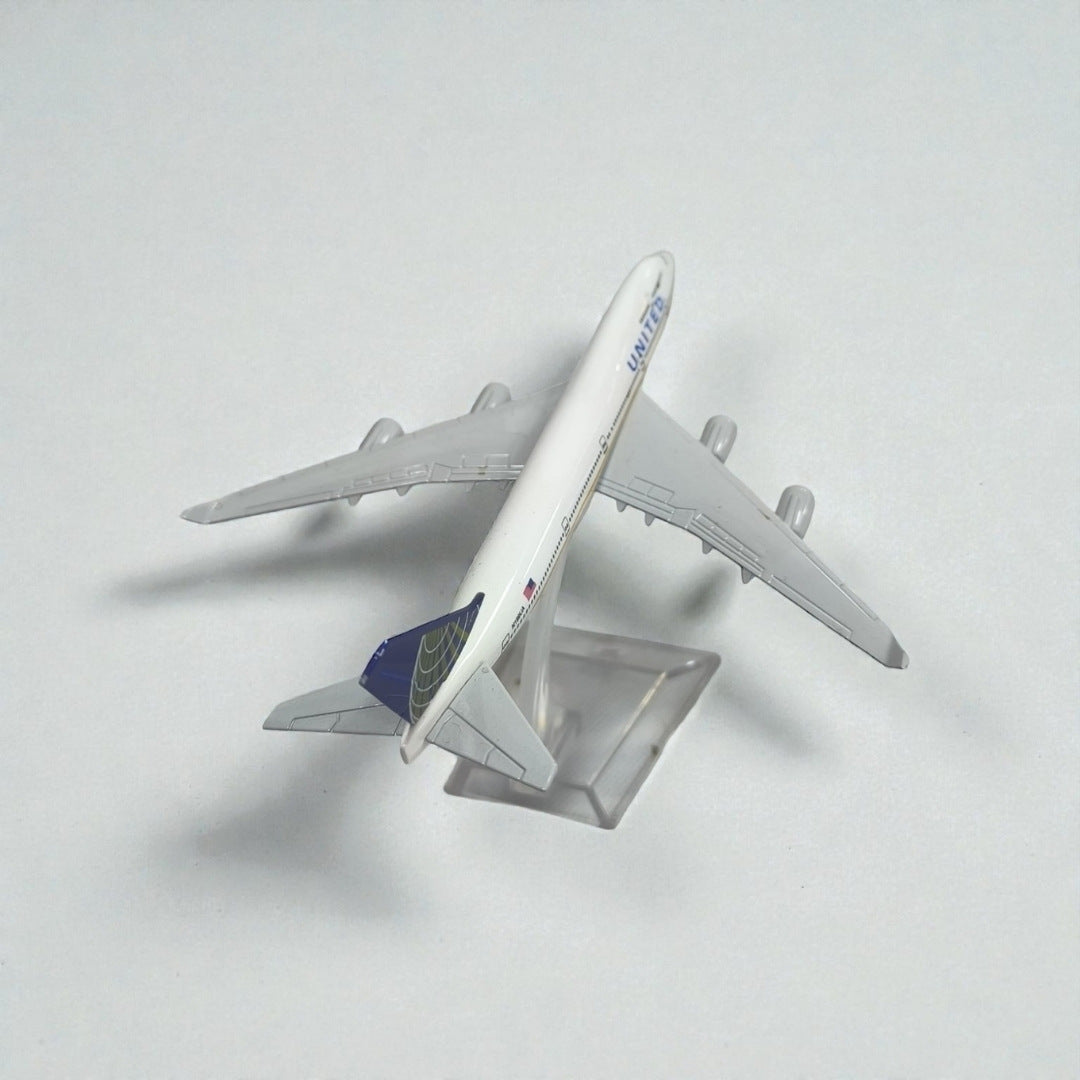 Avión United Airlines 1:400 – Edición de Colección en Metal | Modelo Premium para Exhibición
