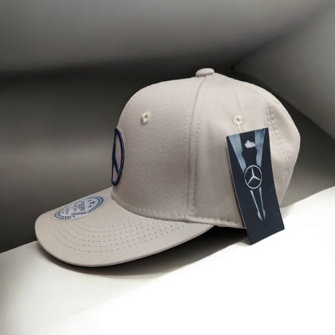 Gorra Mercedes AMG Petronas Fórmula 1 – Edición Exclusiva para Fans