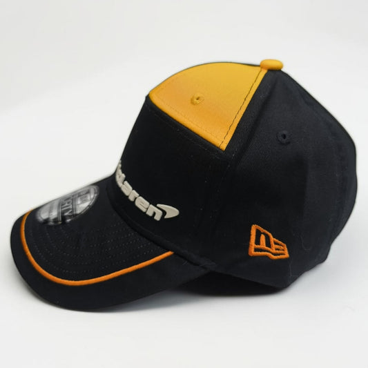Gorra McLaren Negra y Naranja | Gorra Fórmula 1 Ajustable Estilo Racing