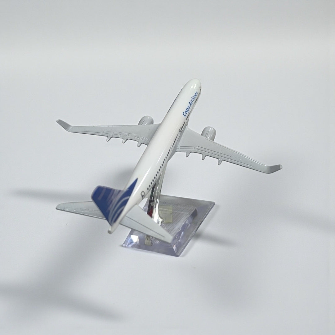 Avión Copa Airlines 1:400 – Modelo de Colección en Metal | Aeronave Comercial Premium