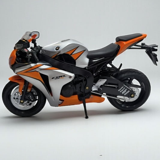 Honda CBR 1000 RR Escala 1:6 – Moto Superbike de Colección Premium