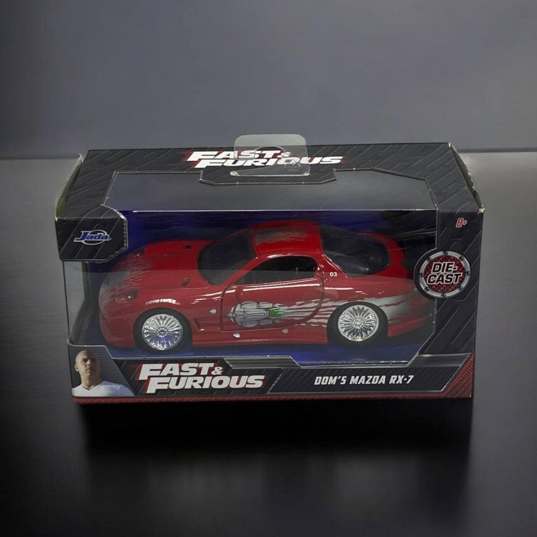 Dom's Mazda RX-7 1:32 Rápidos y Furiosos - Modelo a Escala de Colección