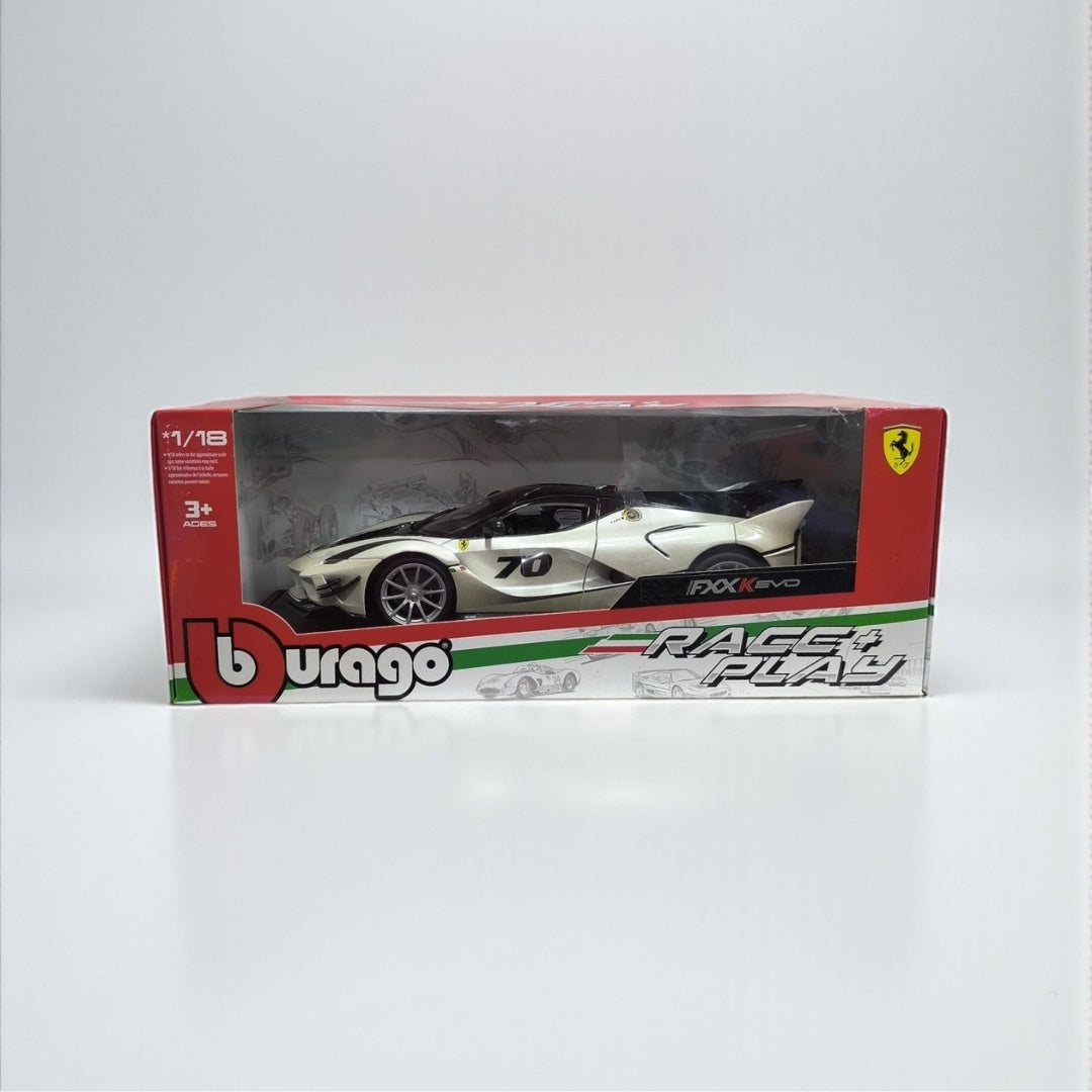 Ferrari FXX Evo 1:18 – La Máquina de Pista más Radical de Maranello