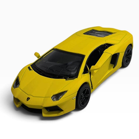 Lamborghini Aventador 1:32 Amarillo Mate