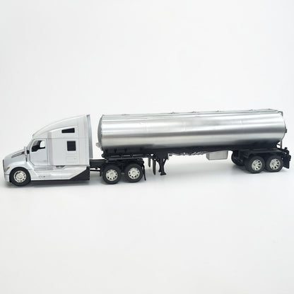 Kenworth T680 Tanque 1:32 – Camión Cisterna de Colección