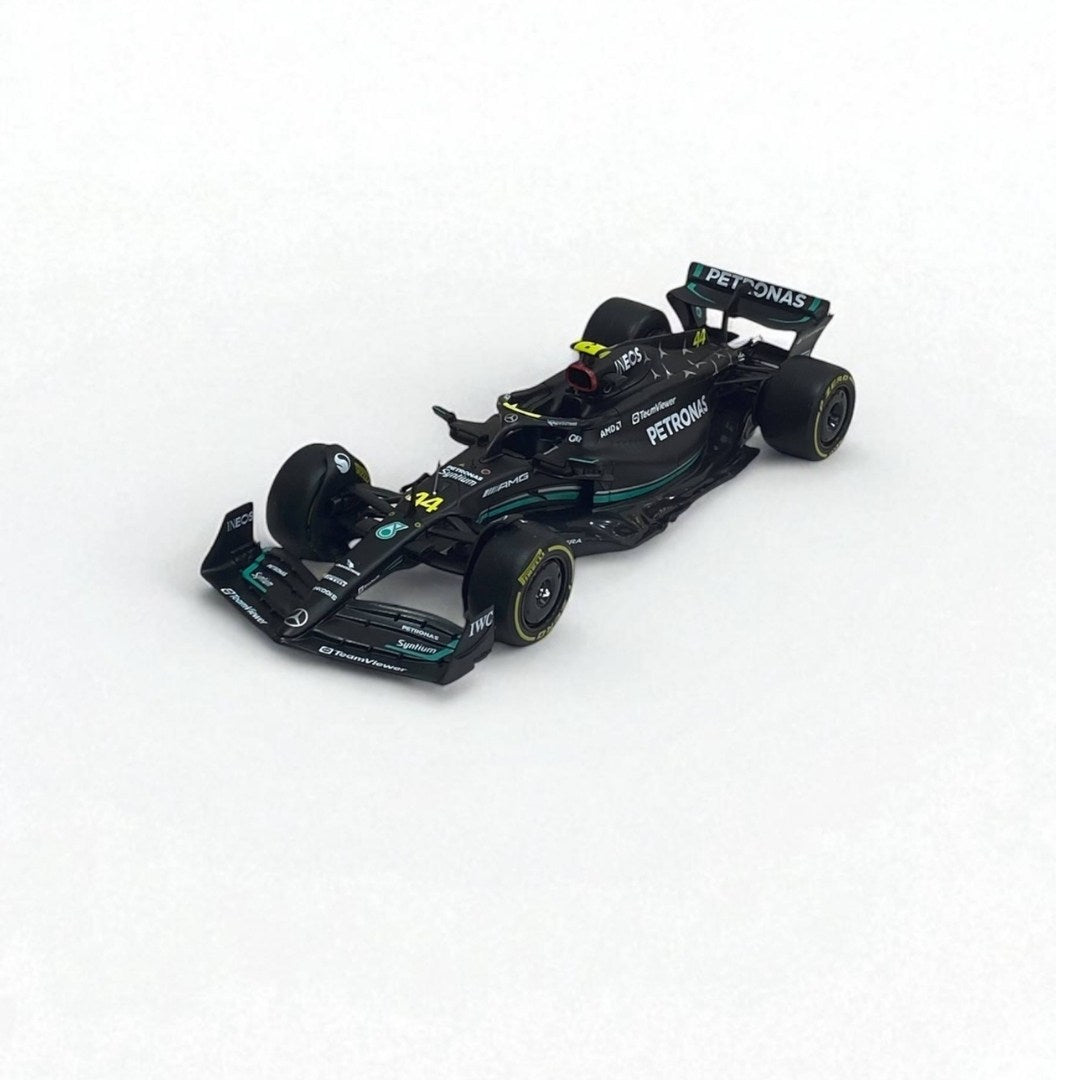 Mercedes-AMG F1 W14 Performance #44 Lewis Hamilton – Auto a Escala 1:24 de Colección