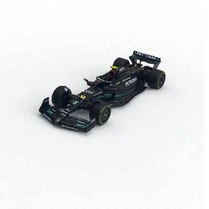 Mercedes-AMG F1 W14 Performance #44 Lewis Hamilton – Auto a Escala 1:24 de Colección