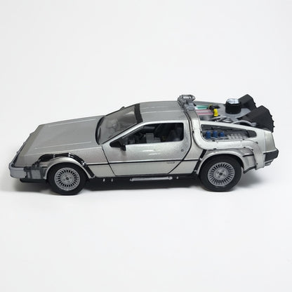 DeLorean Volver al Futuro 2 Welly Escala 1:24 | Máquina del Tiempo Modelo de Colección