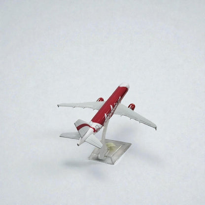 Avión AirAsia 1:400 – Modelo de Colección | La Aerolínea Low Cost Más Icónica de Asia