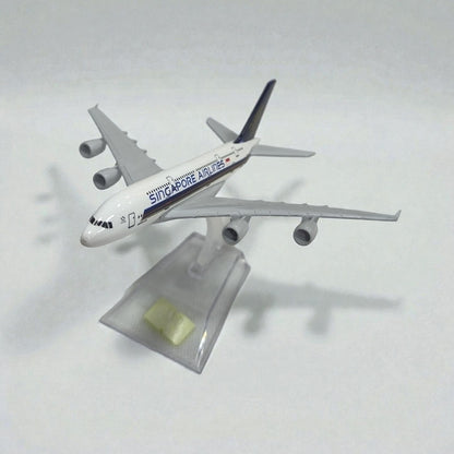 Avión Singapore Airlines 1:400 – Modelo Coleccionable de Alto Detalle