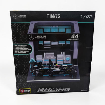 Set Armable Bburago Pit Pass Mercedes F1 W15 #44 Escala 1:43 – Set Fórmula 1 de Colección