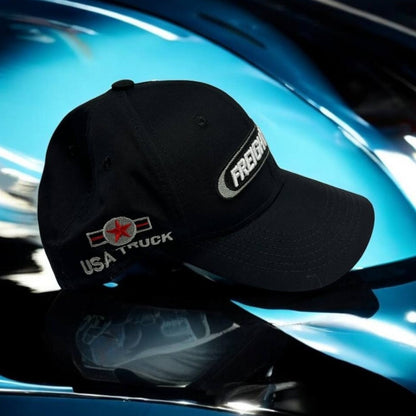 Gorra Freightliner – Potencia y Estilo en Cada Aventura