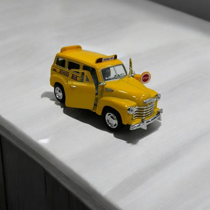 Chevrolet Suburban 1950 1:32 – Modelo a Escala – Diseño Clásico y Detalles Impecables