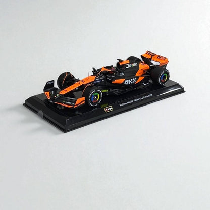 McLaren MCL38 #81 Oscar Piastri – Auto a Escala 1:24 de Colección