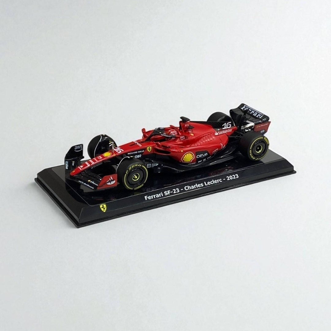 Ferrari SF-23 #55 Carlos Sainz – Auto a Escala 1:24 de Colección