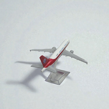 Avión Sichuan Airlines 1:400 – Modelo de Colección | Aerolínea Icónica de Asia