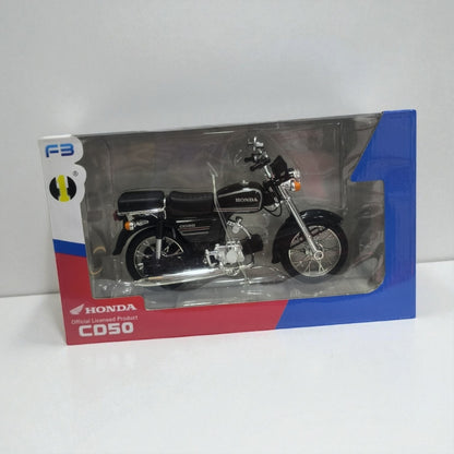Honda CD 50 Negra 1:10 – Clásico Urbano con Estilo Elegante