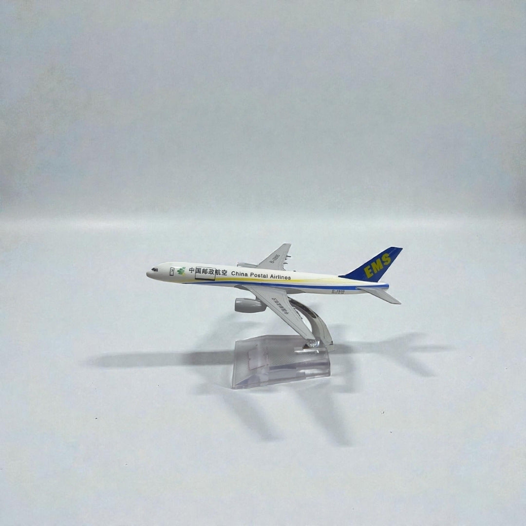 Avión China Postal Airlines 1:400 – Modelo de Colección en Metal | Carga Aérea Icónica