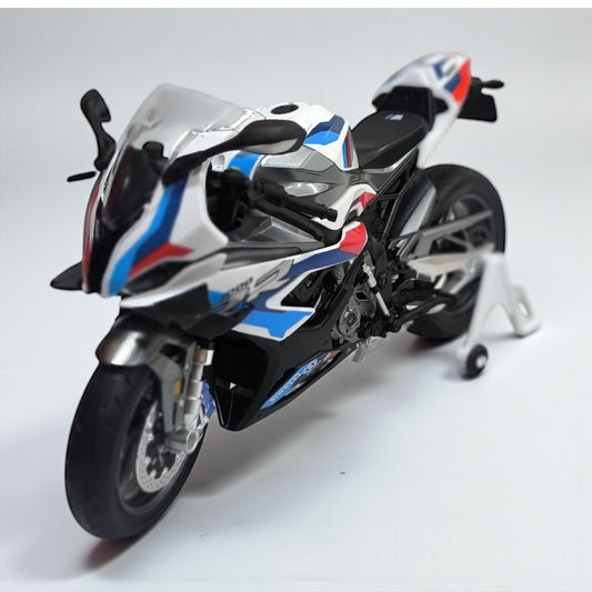 BMW S1000R 1:9 – Naked Deportiva de Alta Precisión