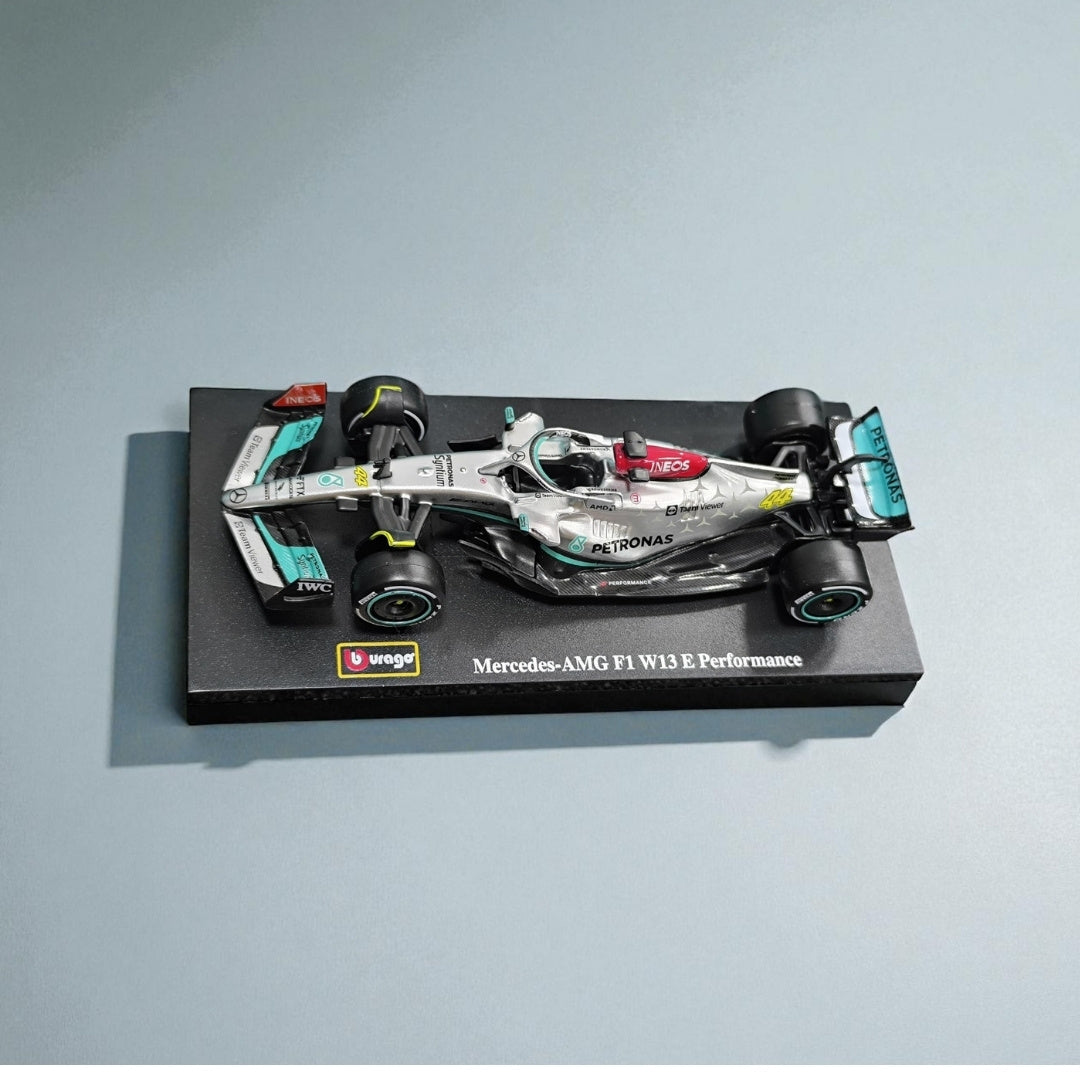 Colección Mercedes-AMG Petronas X6 Monoplazas 1:43 – La Era del Dominio Plateado en la F1