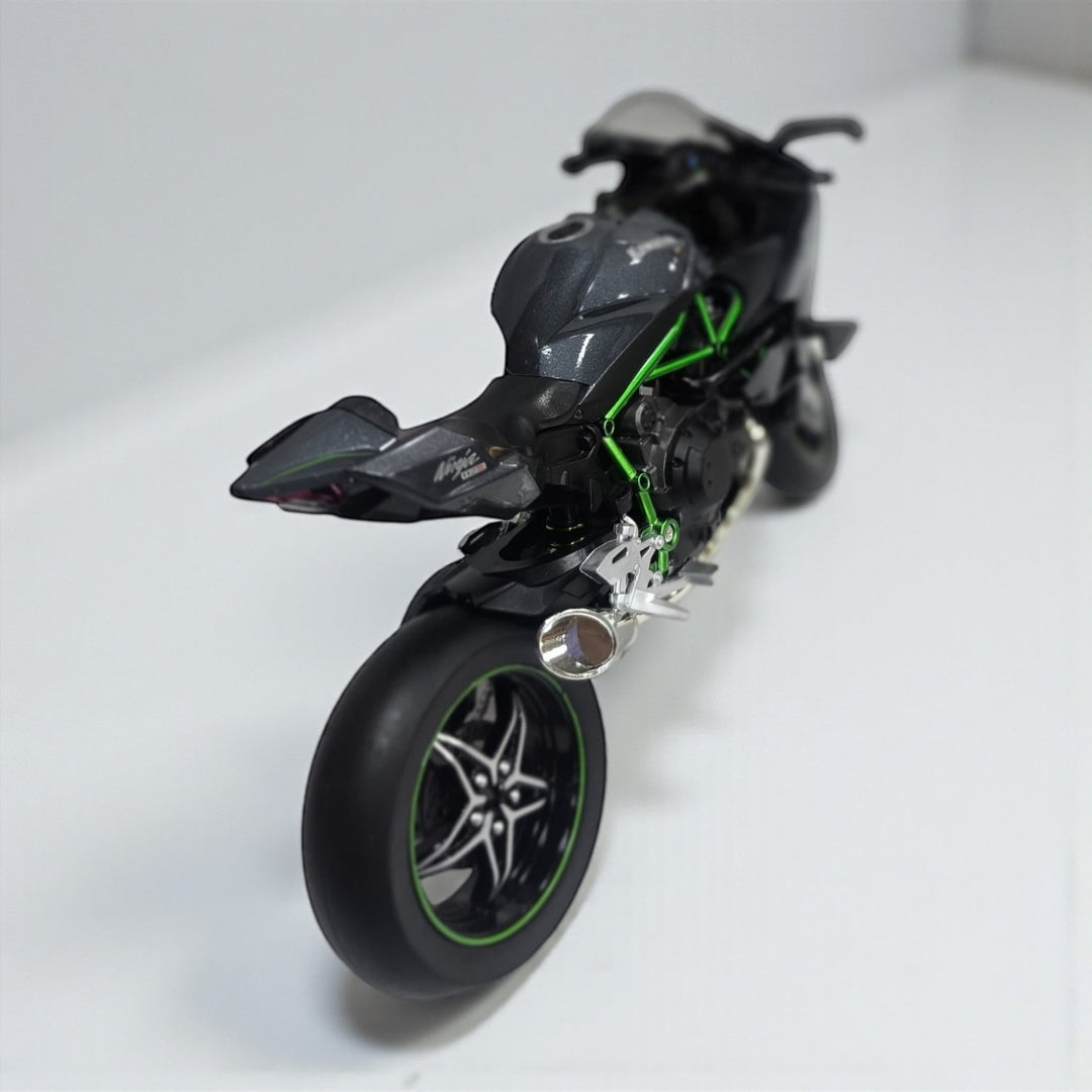 Kawasaki H2R 1:9 – Moto Hiperdeportiva de Máxima Potencia