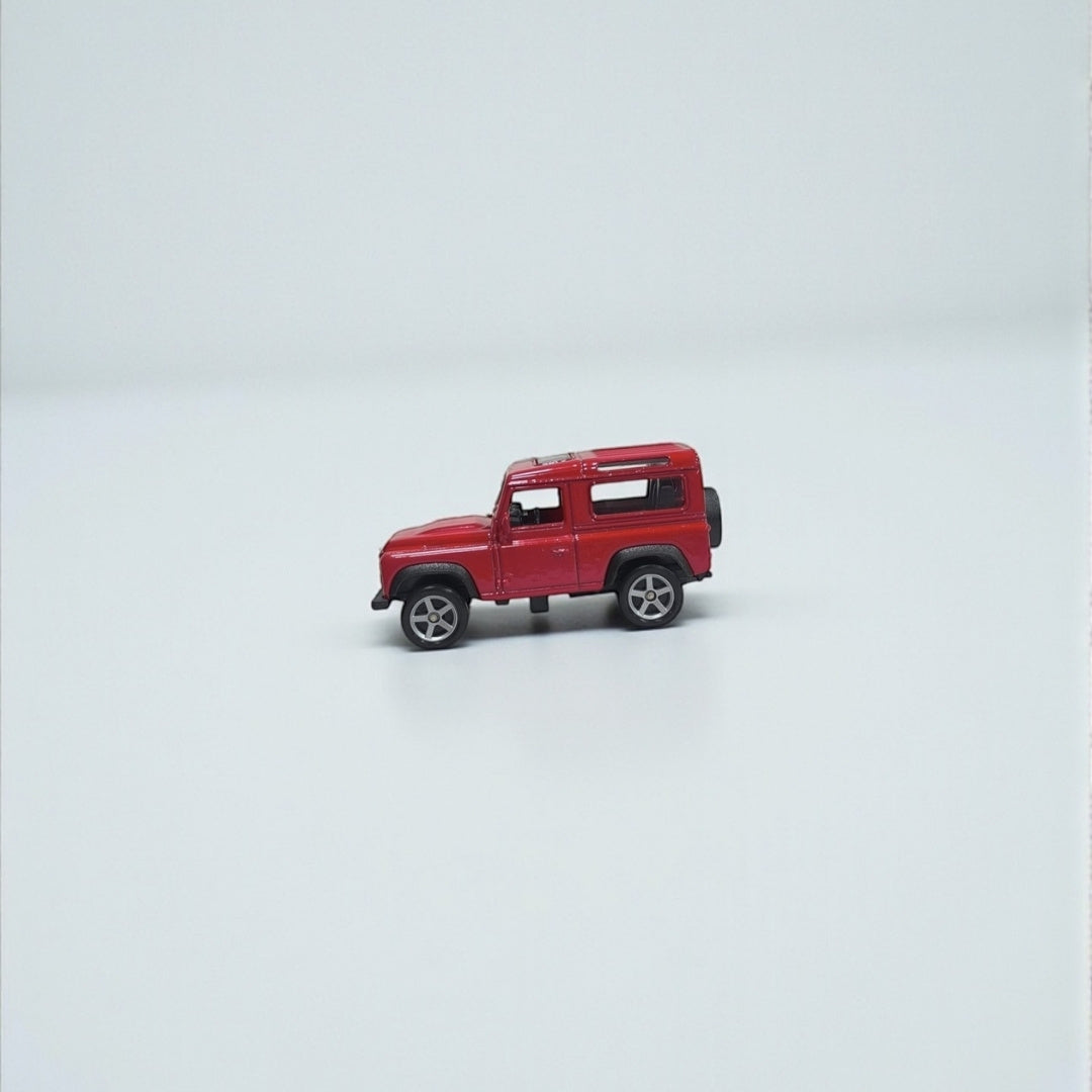 Land Rover 1:64 – Aventura, Elegancia y Potencia en Miniatura
