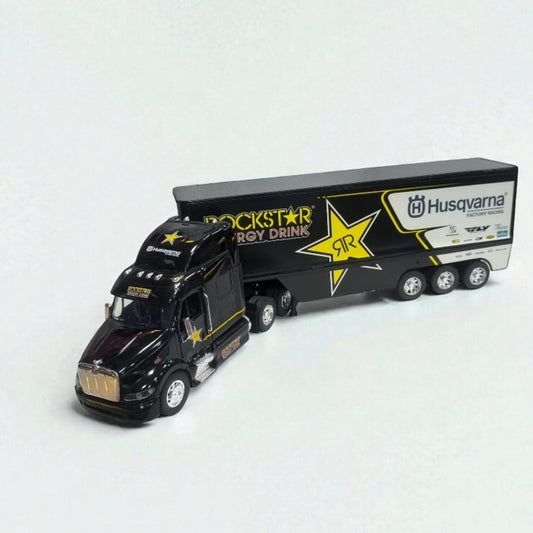 Peterbilt Husqvarna Factory Racing Escala 1:32 – Camión Motorsport de Colección