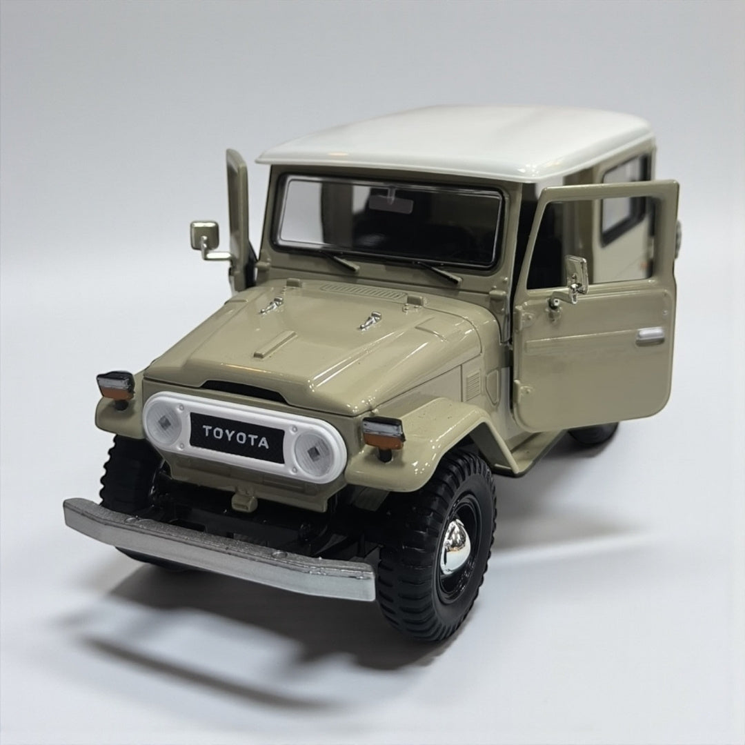Toyota FJ40 – Modelo de Colección 1:24 en Metal
