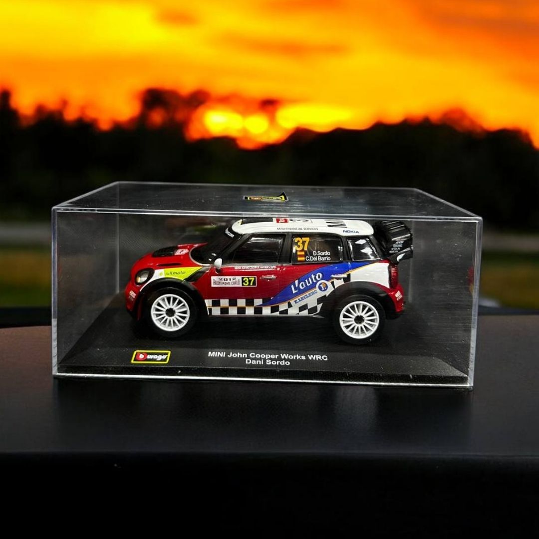 Mini John Cooper Works WRC a Escala 1:32