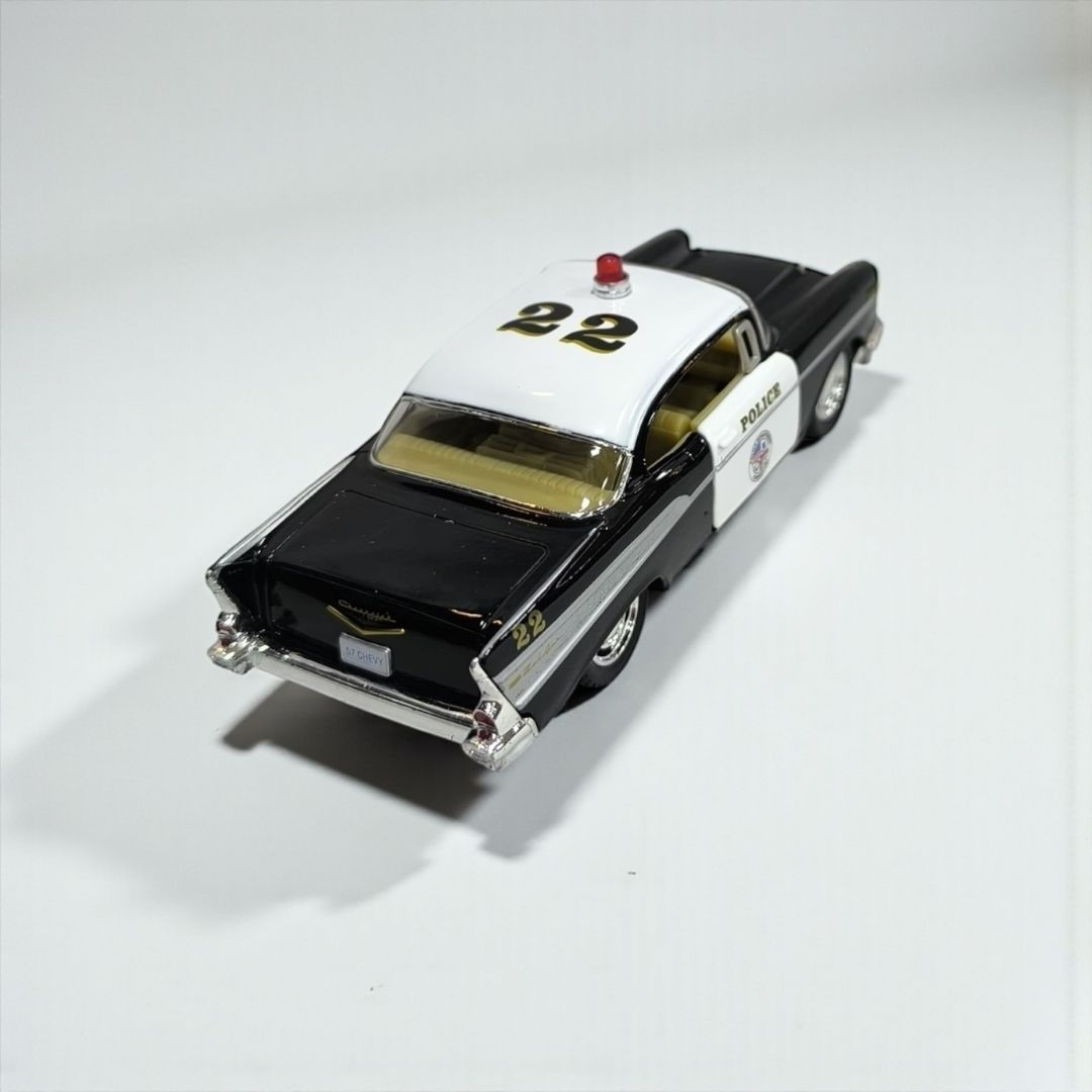 Chevrolet Bel Air 1957 1:32 – Edición de Colección en Metal | El Clásico Americano que Nunca Pasa de Moda