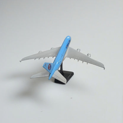 Avión Korean Air 1:350 – Modelo de Colección | Elegancia y Precisión en Aviación Comercial