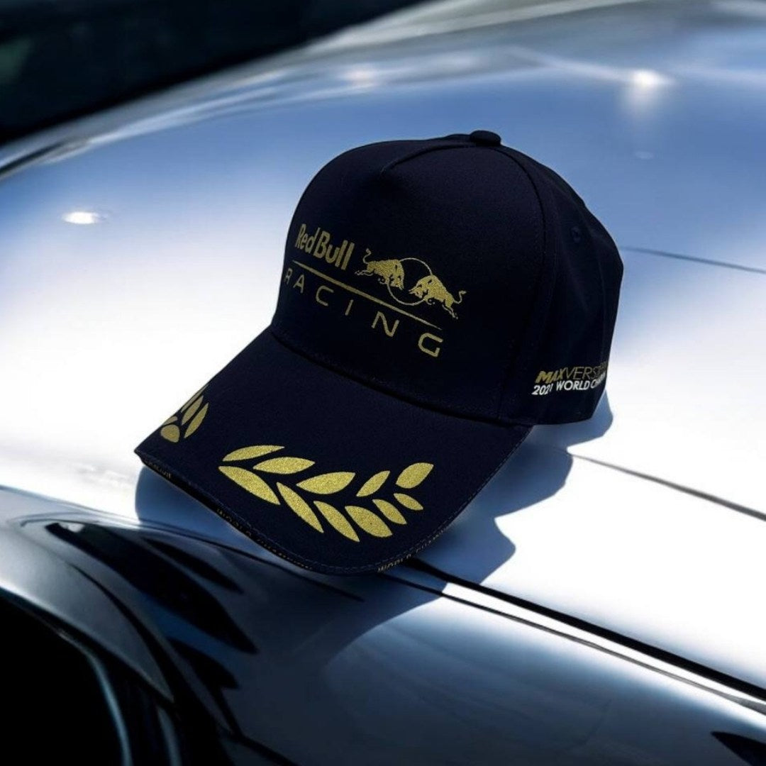 Gorra Red Bull – Energía y Estilo en Cada Puntada