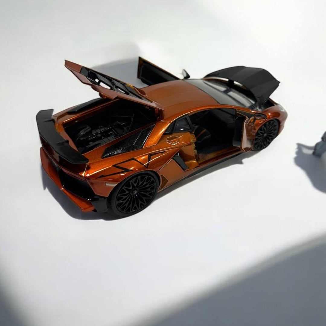 Lamborghini Aventador SV a Escala 1:24 – El Poder y el Estilo de Lamborghini