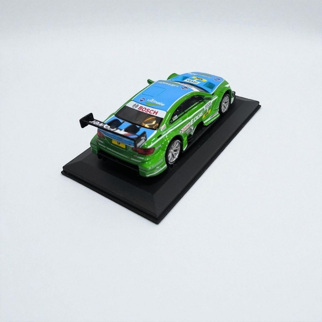 BMW M3 #7 Augusto Farfus 1:32 – Edición de Colección en Metal | Icono del Turismo Internacional