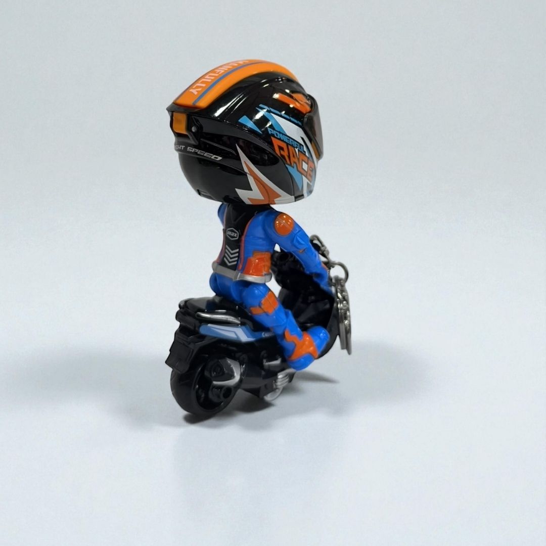 Muñeco Piloto con Casco – Edición de Colección | Detalle Perfecto para Exhibiciones y Modelos