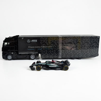 Tractomula Mercedes con Monoplaza de Fórmula 1 Escala 1:43 | Camión Transportador F1 de Colección