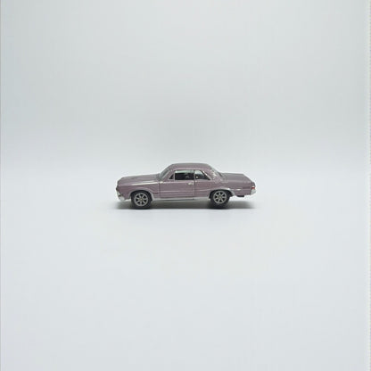 Pontiac GTO 1965 1:64 – El Poder del Muscle Car Americano