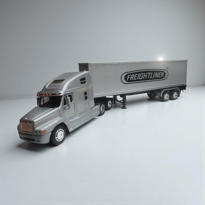 Freightliner Columbia 1:32 – Modelo de Colección en Metal (Color Gris)