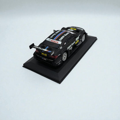 Mercedes AMG C-Coupé #11 Gary Parfett 1:32 – Edición de Colección en Metal | Leyenda del DTM