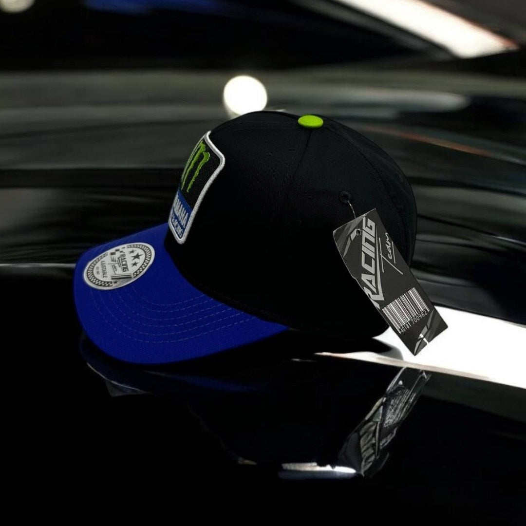 Gorra Yamaha – Espíritu de Aventura y Adrenalina